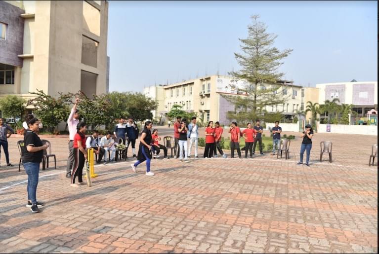 Krishna’s Vikash Institute of Pharmaceutical Sciences and Research Raipur Vyom Raipur photo 10